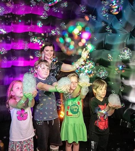 Atlanta Bubble Show .
